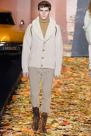 Look 17